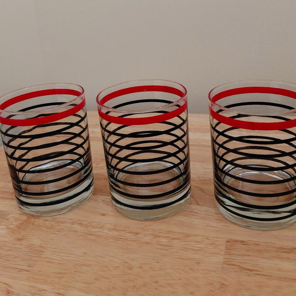 3 Perfect Mystery 10 oz. Striped Fantastic Glasses, so MCM
